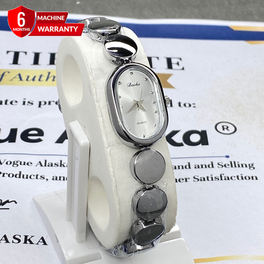 Baoke Ladies Oval Shape Dial Chain Watch - A Perfect Gift For Her
